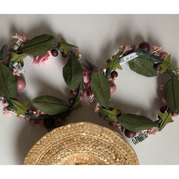 victorian flower wreaths Satin ribbon roses, pinks & green 5 1/2" Set of 2 &hat - Picture 6 of 15